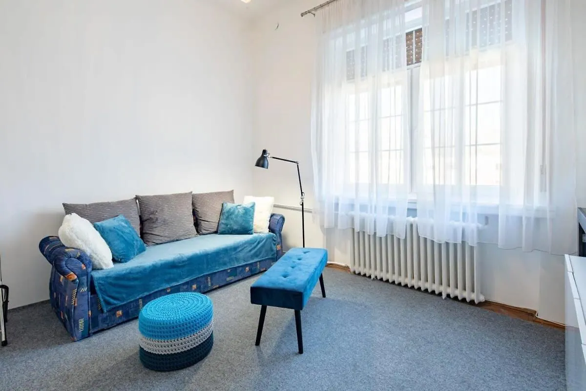 Historic Grace, Classical Apartment At Corvin Budapest 0*,  Hungary